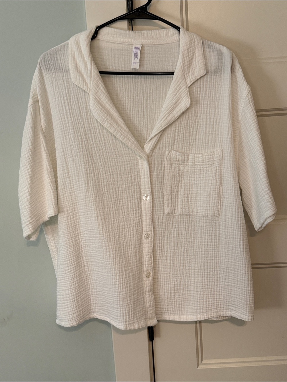 White Gauze Button-Up Pocket Top Large